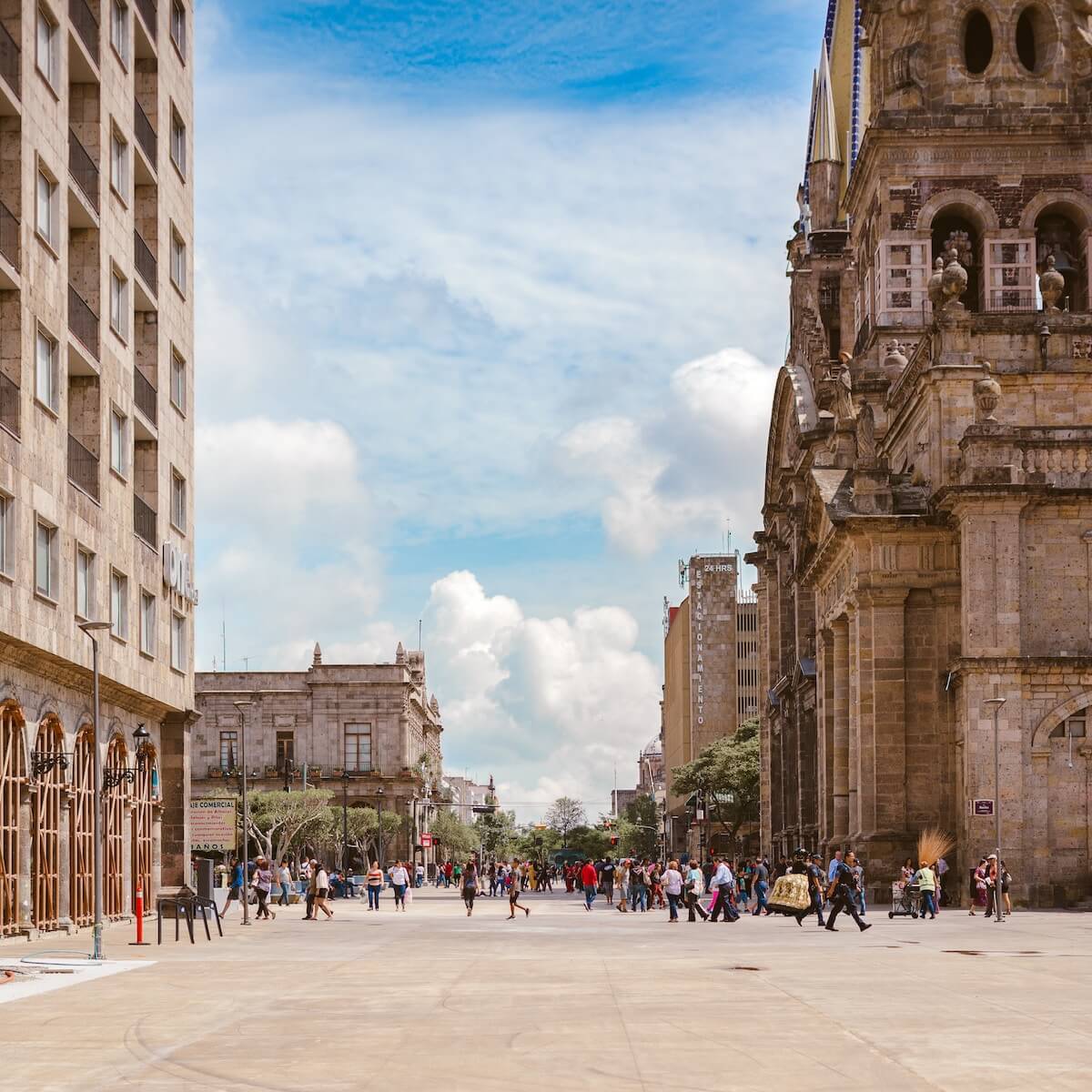 Best time to visit Guadalajara with blue skies over the city centre