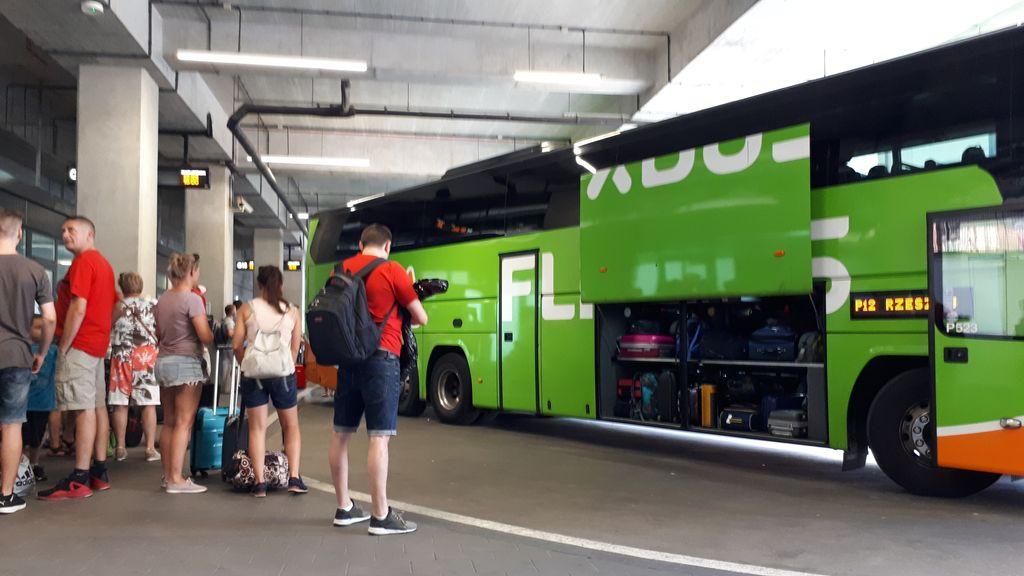Is Booking Flixbus in Advance Really Cheaper?