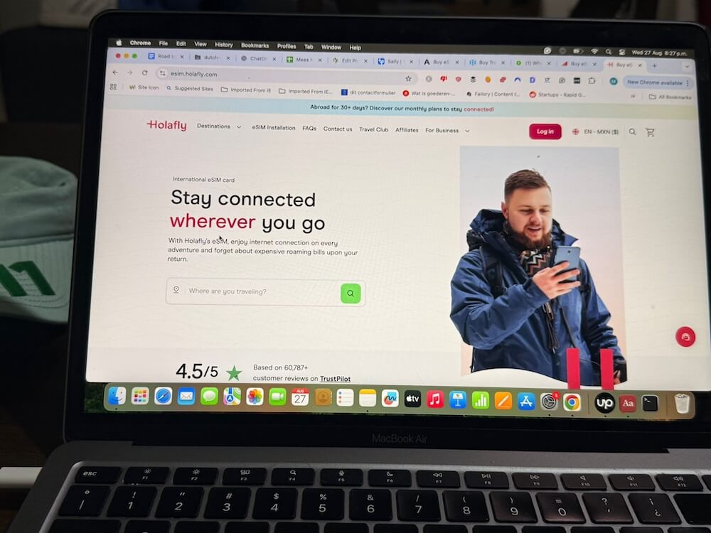 Holafly eSIM home page 
